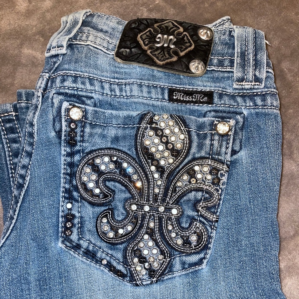 Bootcut Miss Me Jeans size 28